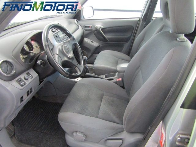 TOYOTA RAV 4 usata, con Chiusura centralizzata