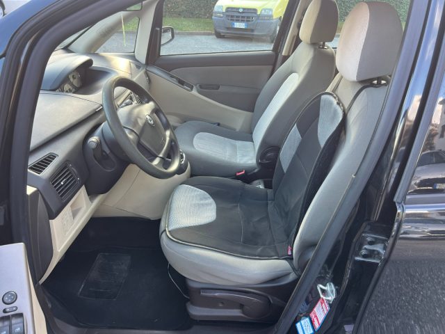 LANCIA MUSA usata, con Servosterzo