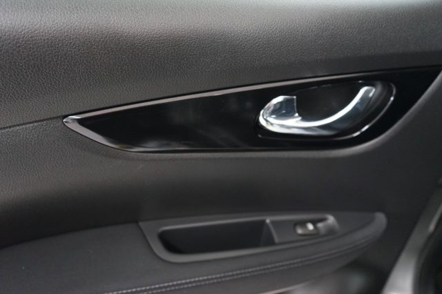 NISSAN Qashqai usata 31