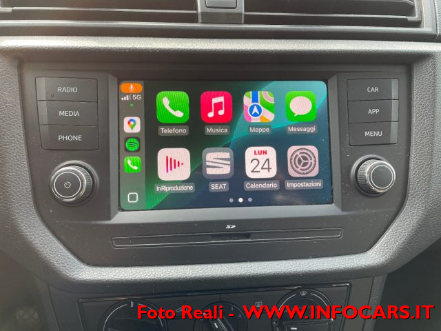 SEAT Arona usata, con USB