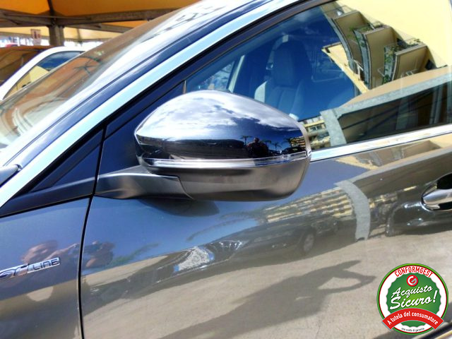 PEUGEOT 3008 usata, con Autoradio digitale