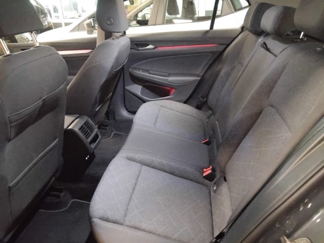 VOLKSWAGEN Golf usata, con Fari LED