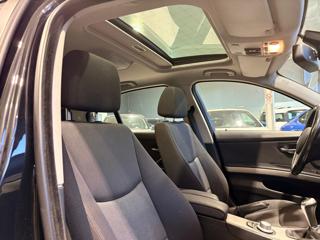 BMW 320 usata, con Volante in pelle