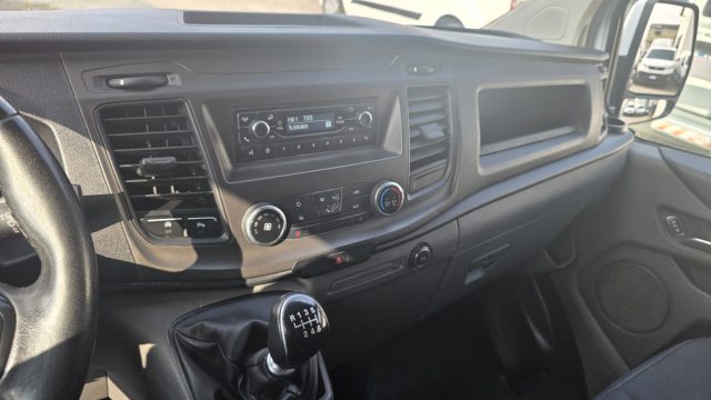 FORD Transit Custom usata, con Gancio traino