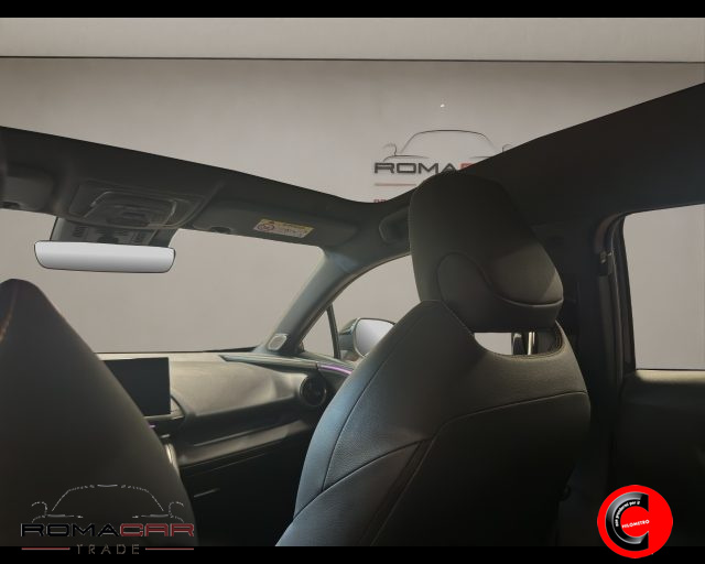 TOYOTA C-HR usata, con Sedile posteriore sdoppiato