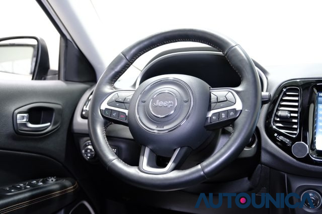 JEEP Compass usata, con Isofix