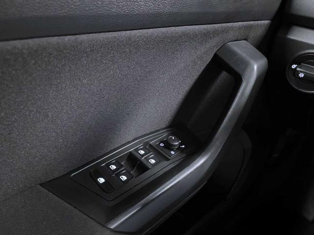 VOLKSWAGEN T-Roc usata, con Climatizzatore
