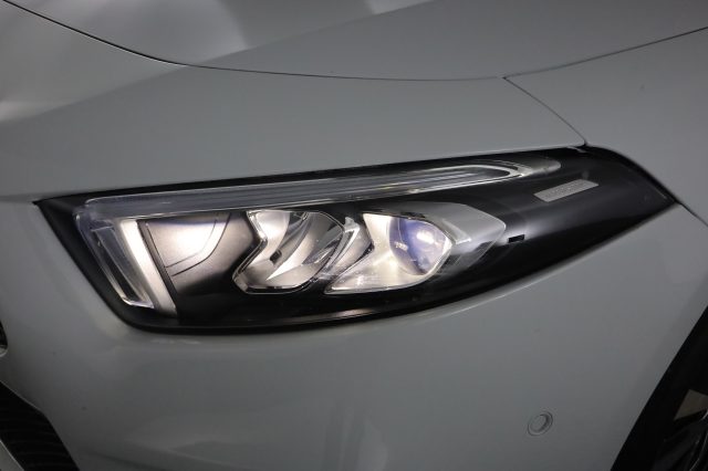 MERCEDES-BENZ A 180 usata 8