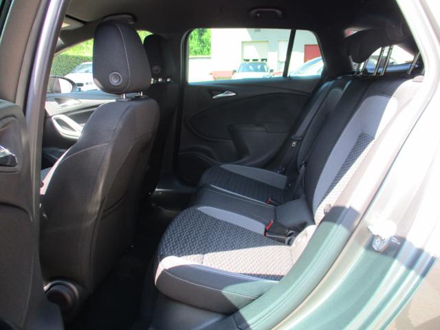 OPEL Astra usata, con Climatizzatore