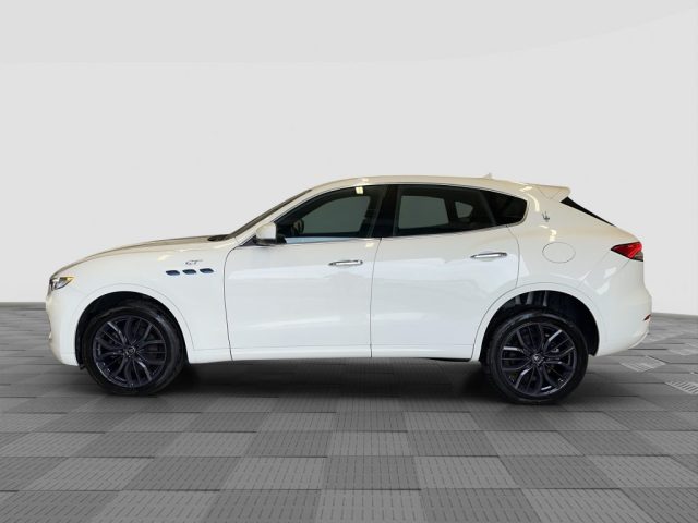 MASERATI Levante usata 7