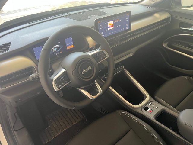 JEEP Avenger usata, con Fendinebbia