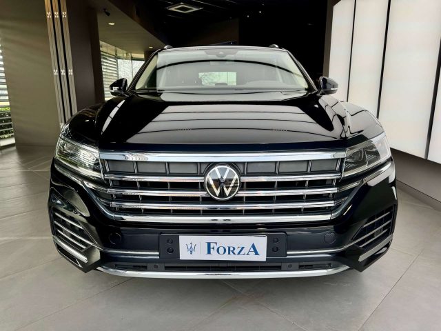VOLKSWAGEN Touareg usata, con Airbag