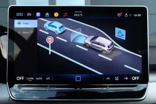 VOLKSWAGEN Golf usata, con Luci diurne LED