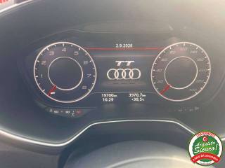 AUDI TT usata, con Park Distance Control
