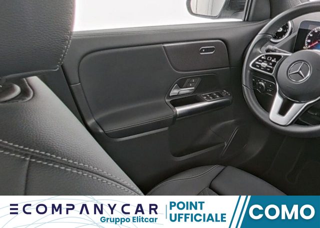 MERCEDES-BENZ GLA 180 usata, con Cerchi in lega