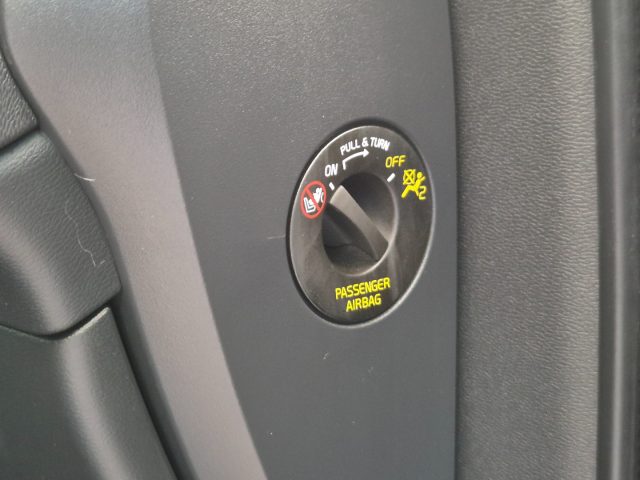 VOLVO XC40 usata, con Fari LED