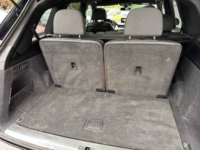 AUDI Q7 usata, con Gancio traino