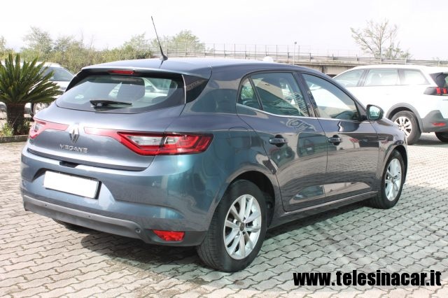 RENAULT Megane usata, con Autoradio
