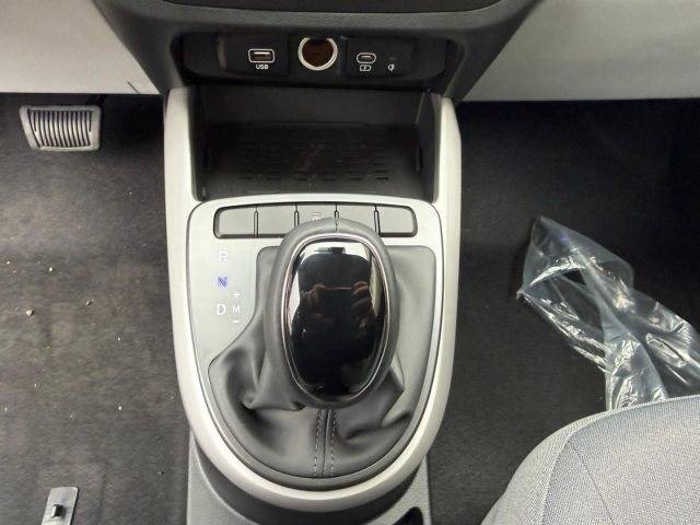 HYUNDAI i10 usata, con Sensore di luce