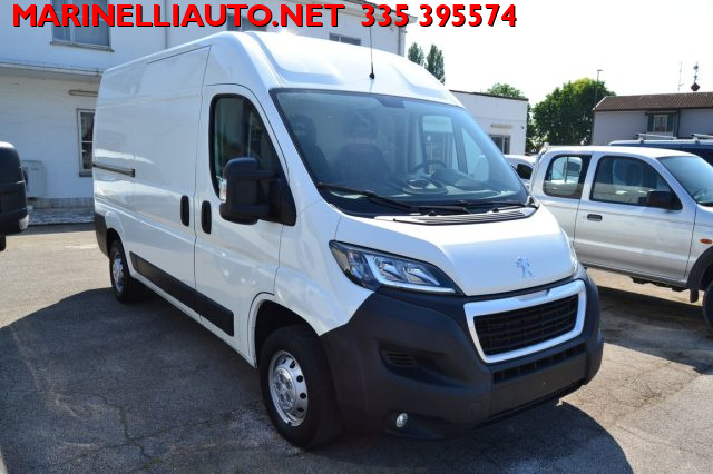 PEUGEOT Boxer usata, con Autoradio