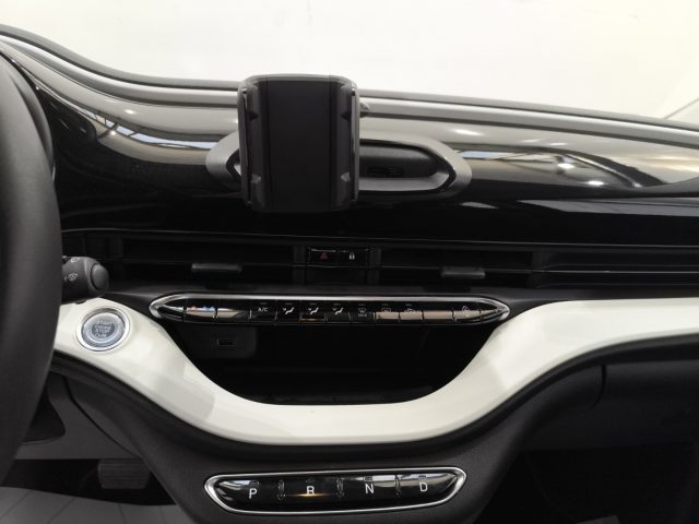 FIAT 500e usata, con Touch screen
