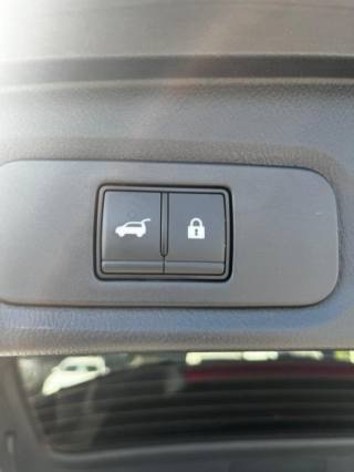 NISSAN Qashqai usata, con Controllo elettronico della corsia