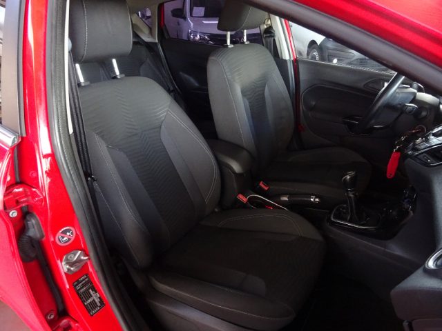 FORD Fiesta usata, con Climatizzatore