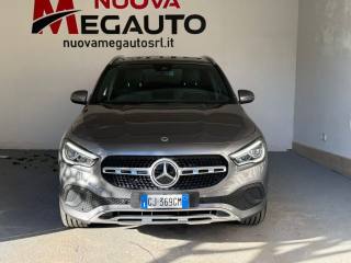 MERCEDES-BENZ GLA 220 usata, con Airbag