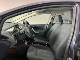 FORD Fiesta usata, con Autoradio