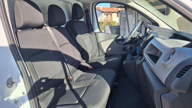 RENAULT Trafic usata 14