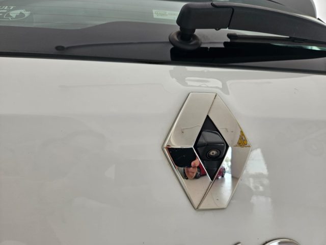 RENAULT Clio usata, con Controllo automatico clima