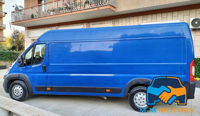 PEUGEOT Boxer usata, con Airbag