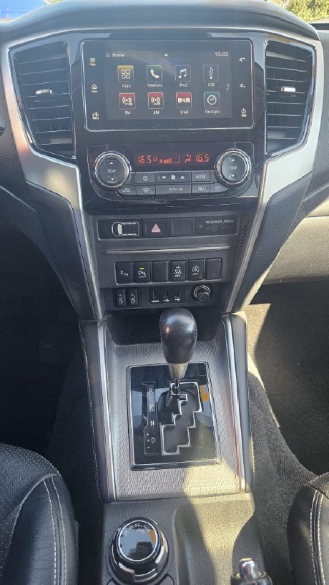 MITSUBISHI L200 usata, con Specchietti laterali elettrici