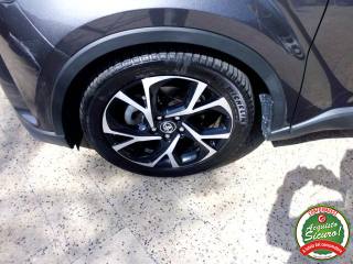 TOYOTA C-HR usata, con Vivavoce