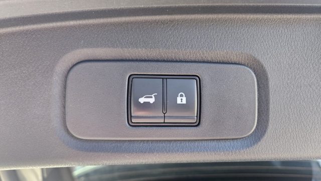 NISSAN Qashqai usata, con Sistema di navigazione