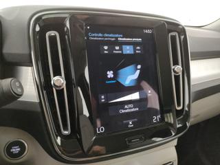 VOLVO XC40 usata, con Sedile posteriore sdoppiato