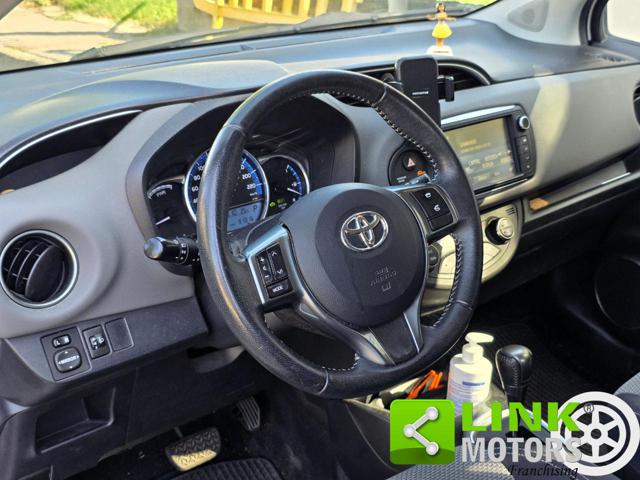 TOYOTA Yaris usata, con Park Distance Control