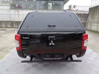 MITSUBISHI L200 usata, con Autoradio