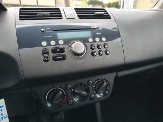 SUZUKI Swift usata, con Chiusura centralizzata