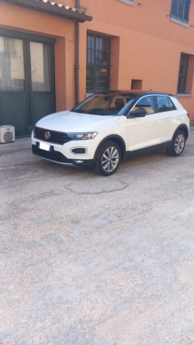 VOLKSWAGEN T-Roc usata, con Airbag