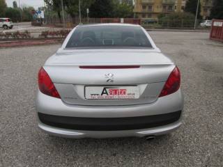 PEUGEOT 207 usata, con Alzacristalli elettrici