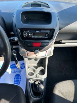 TOYOTA Aygo usata 10