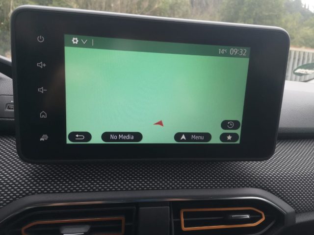 DACIA Sandero usata, con Touch screen