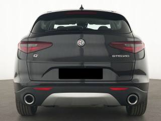 ALFA ROMEO Stelvio usata, con Autoradio