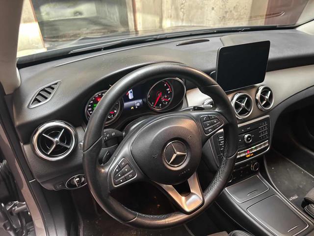 MERCEDES-BENZ GLA 200 usata, con Controllo trazione