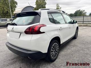 PEUGEOT 2008 usata, con Lettore CD