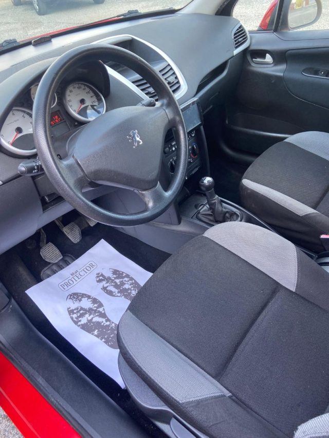 PEUGEOT 207 usata, con Fendinebbia