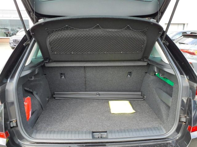 SKODA Kamiq usata, con Climatizzatore