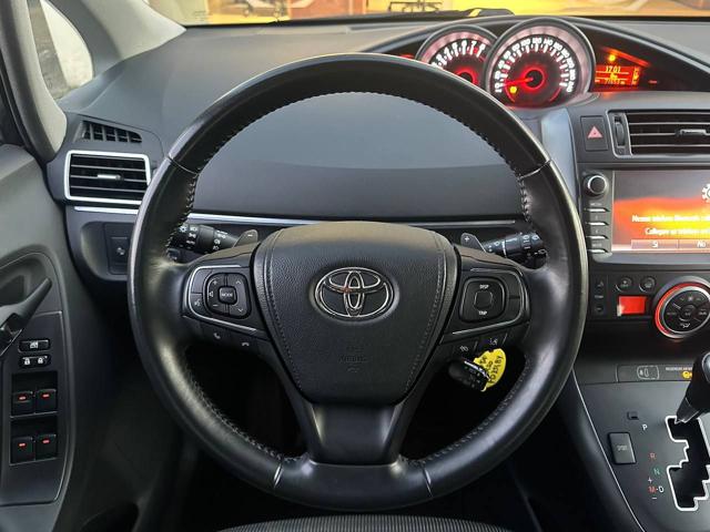 TOYOTA Verso usata, con Volante in pelle
