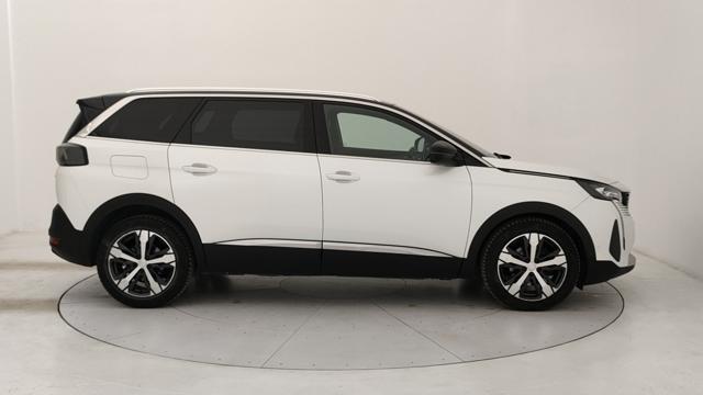 PEUGEOT 5008 usata, con Autoradio